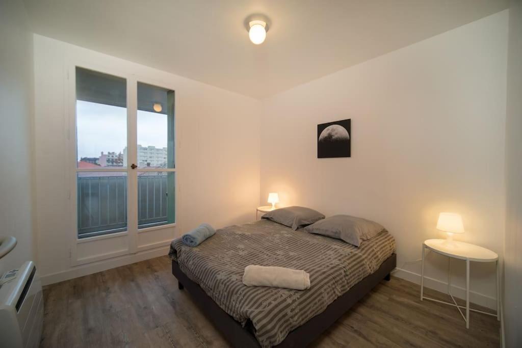 Fully Equipped Apartment Balcony Sleeps 7 Wifi Marseille Kültér fotó